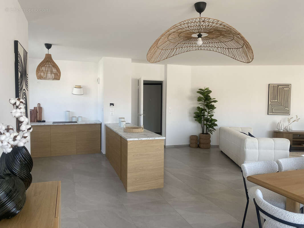 Appartement à CHAMPAGNE-AU-MONT-D'OR