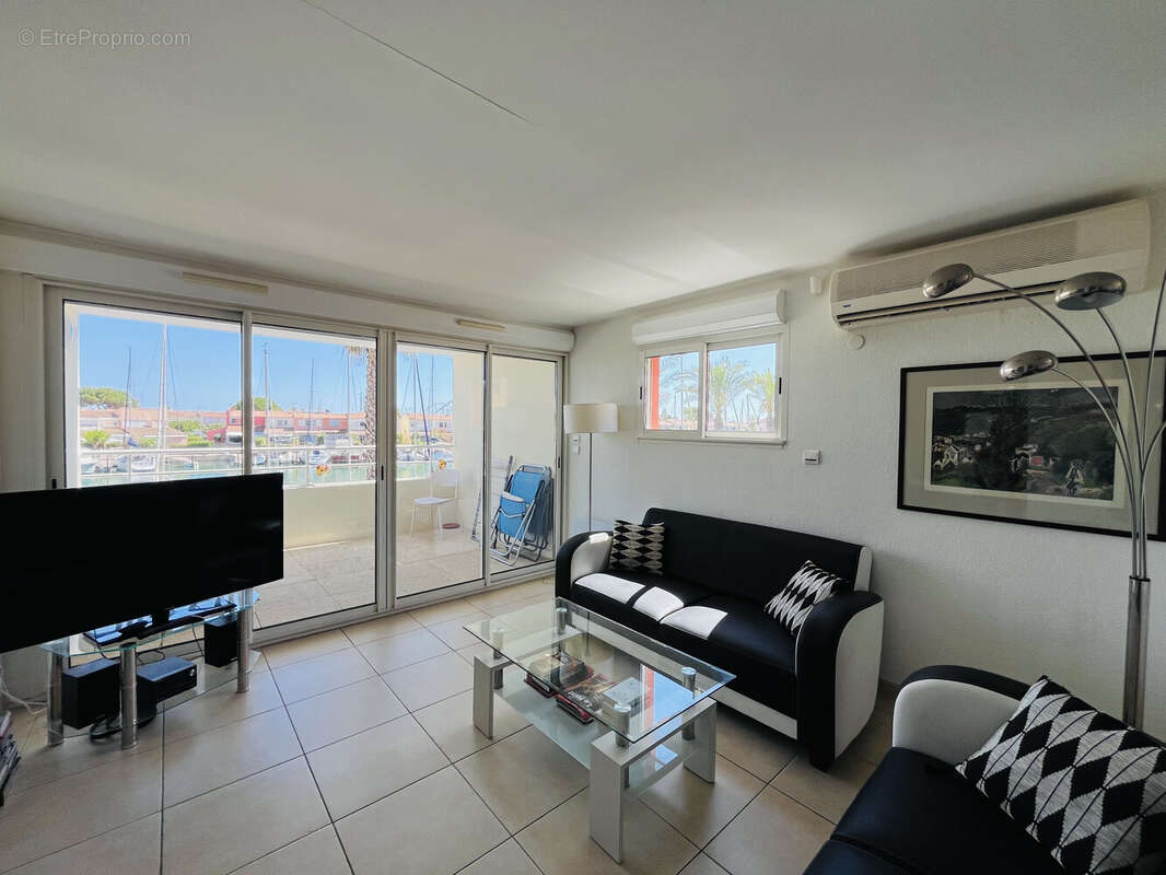 Le cap d'agde - malfato  appartement t3 vue port - photo 2