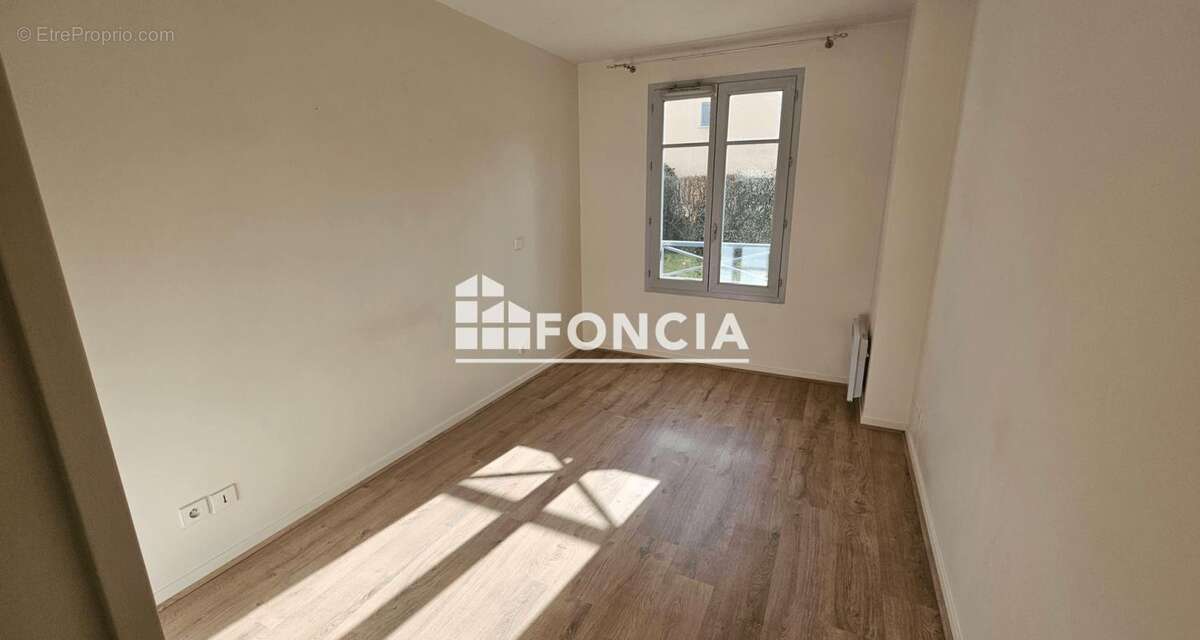 Appartement 71 m² à Chambourcy  - photo 7