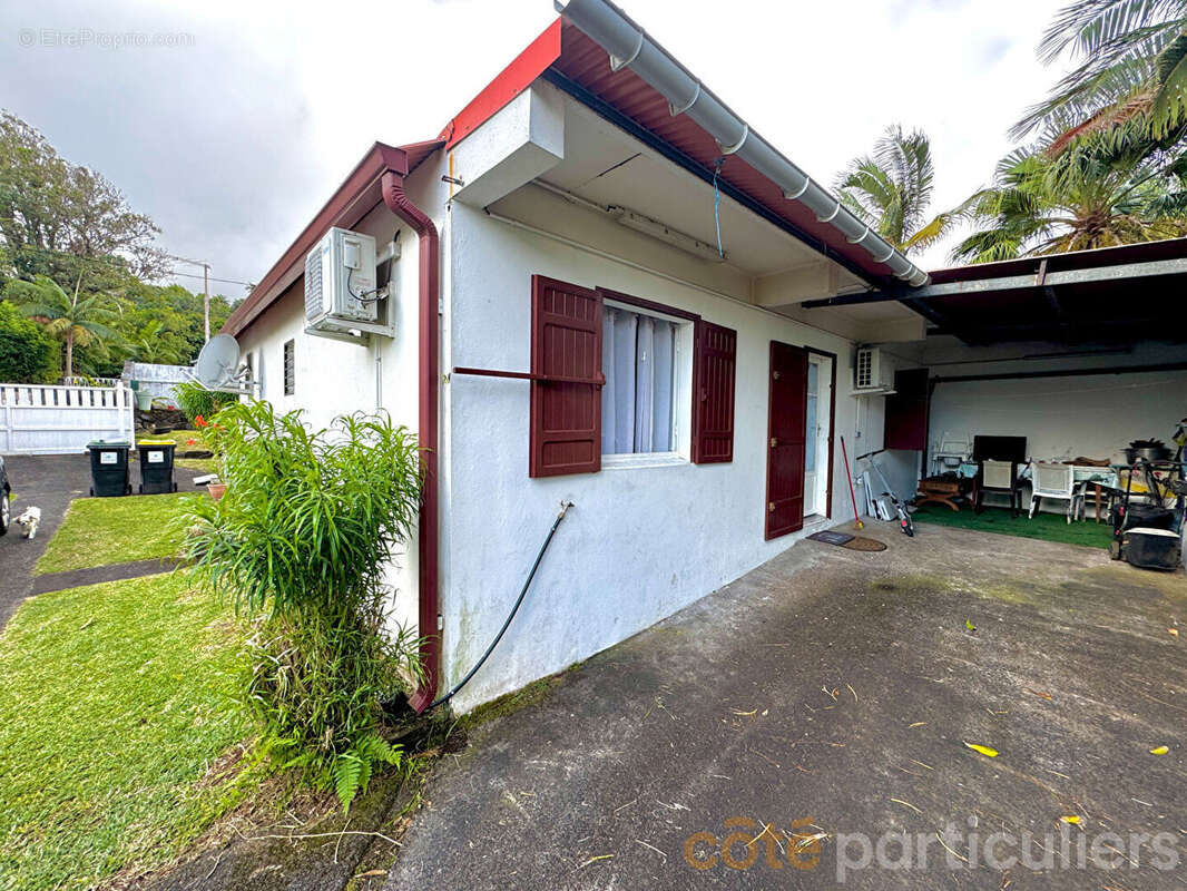 Maison à SAINT-PHILIPPE
