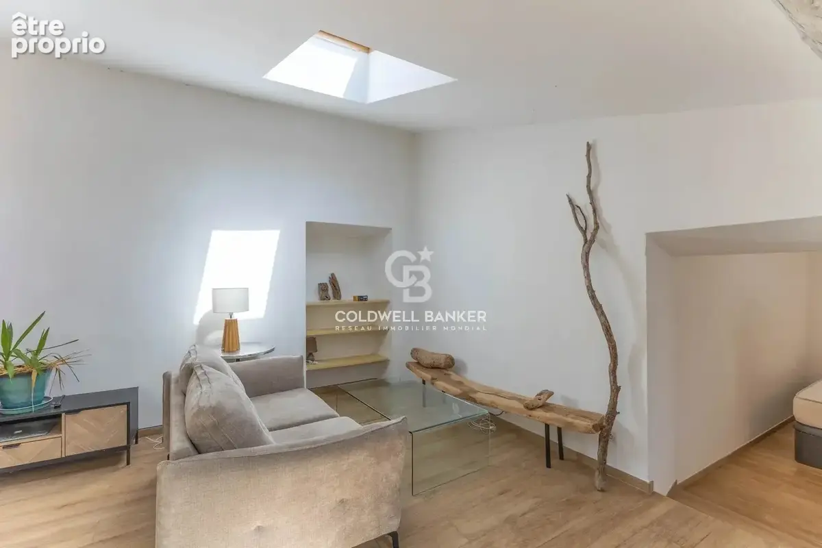 Muro – Charmant T4 rénové avec balcon - vue montagnes & village - photo 11