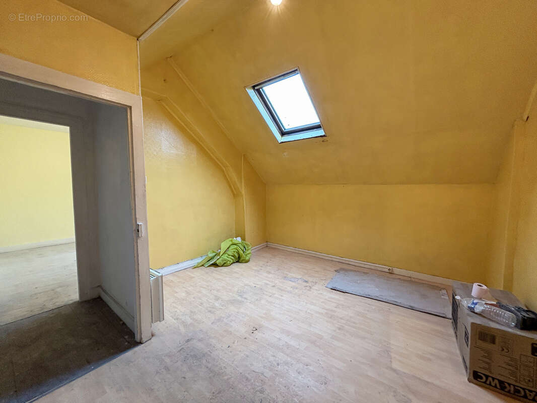 Maison à COMMENTRY