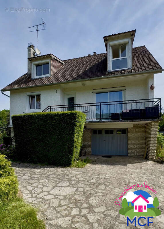 Maison 93 m² à Bueil  - photo 2
