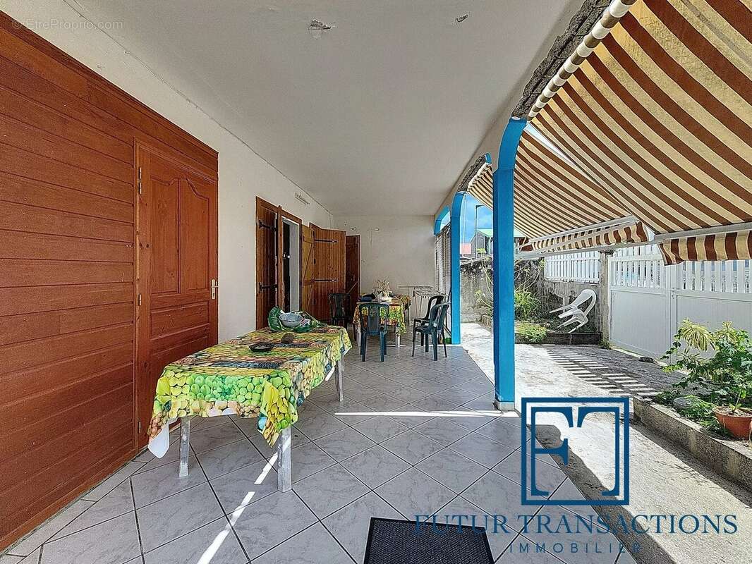 Maison à PORT-LOUIS