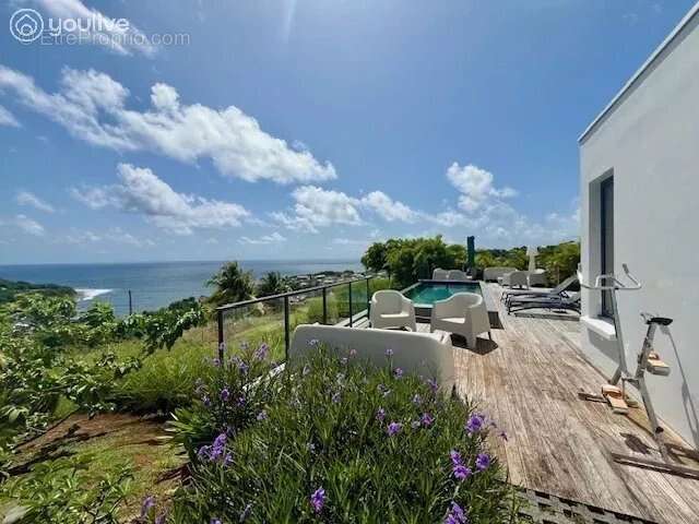 Villa - 6 pièces - 436m2- terrain 3500m2- Le Marigot Martinique - photo 10