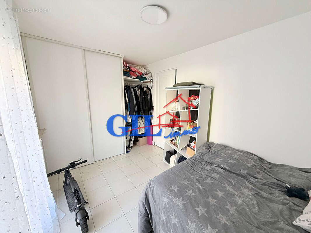Appartement à COMBS-LA-VILLE