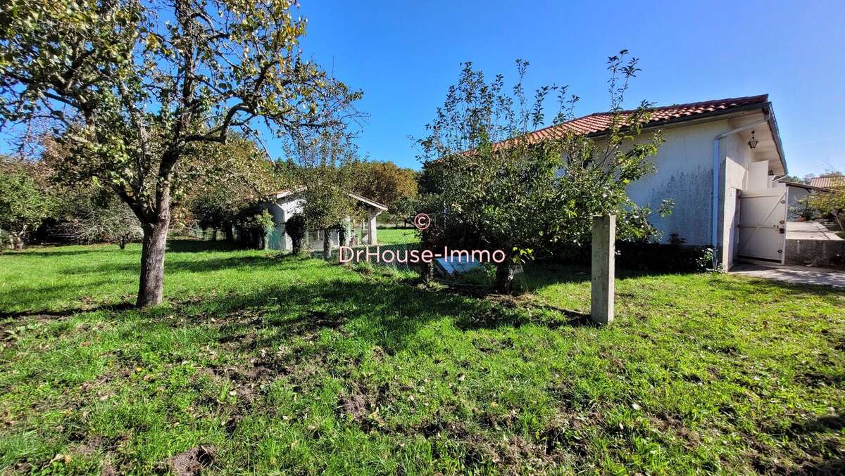 Terrain à SAINT-AUBIN-DE-MEDOC