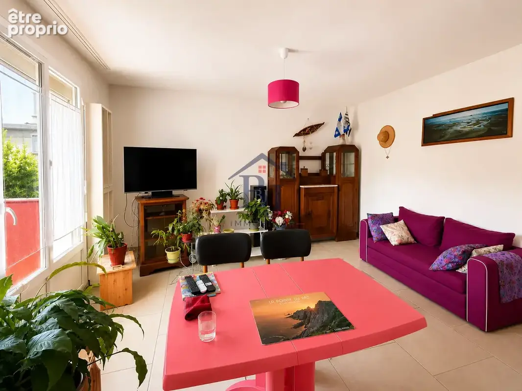 T3 lumineux avec balcon, parking et cave   61 m2 - Cleunay / Arsenal-Redon - photo 2