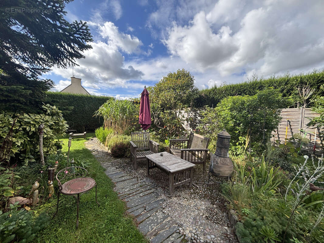 Maison à VILDE-GUINGALAN