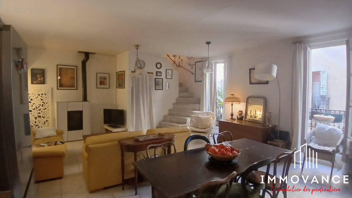 Maison à MONTAGNAC