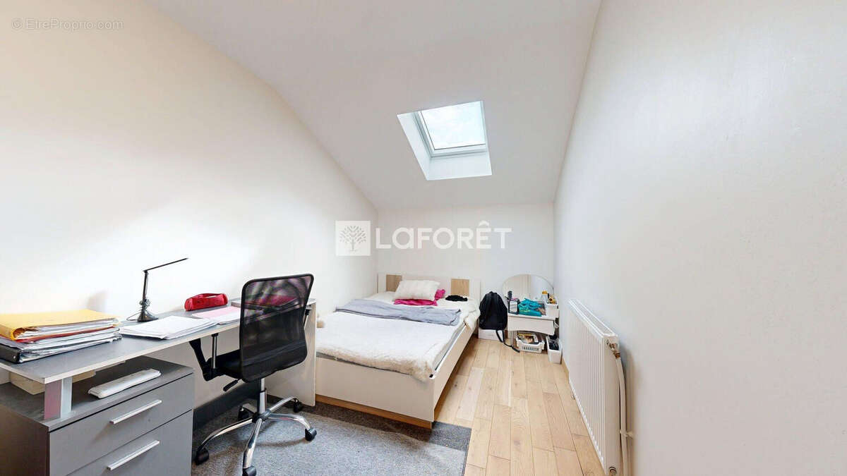 Maison à NANTERRE