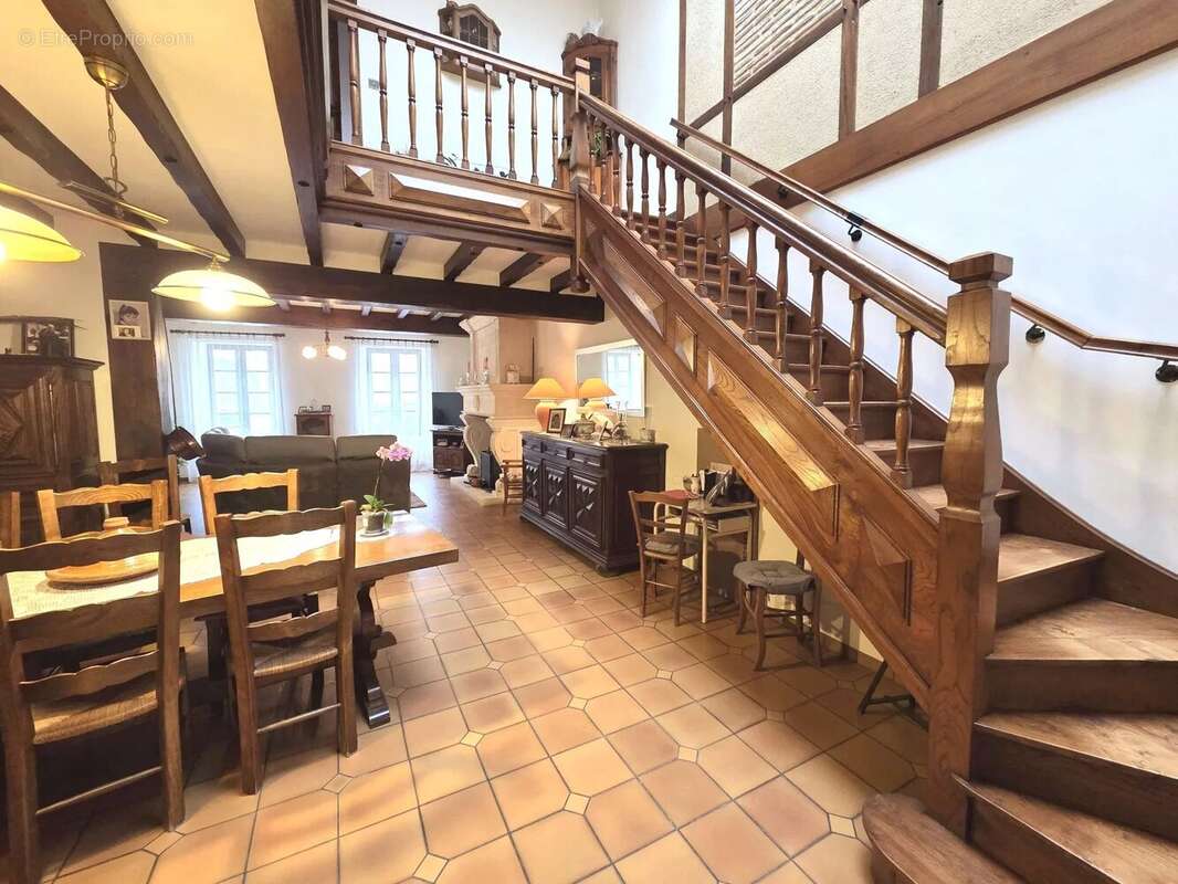 Maison à MONSEGUR