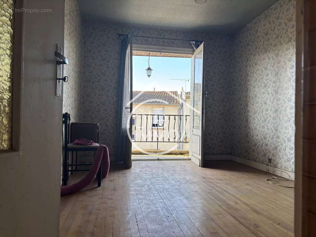 Castillon-la-Bataille : Maison de ville, garage et jardin - photo 11