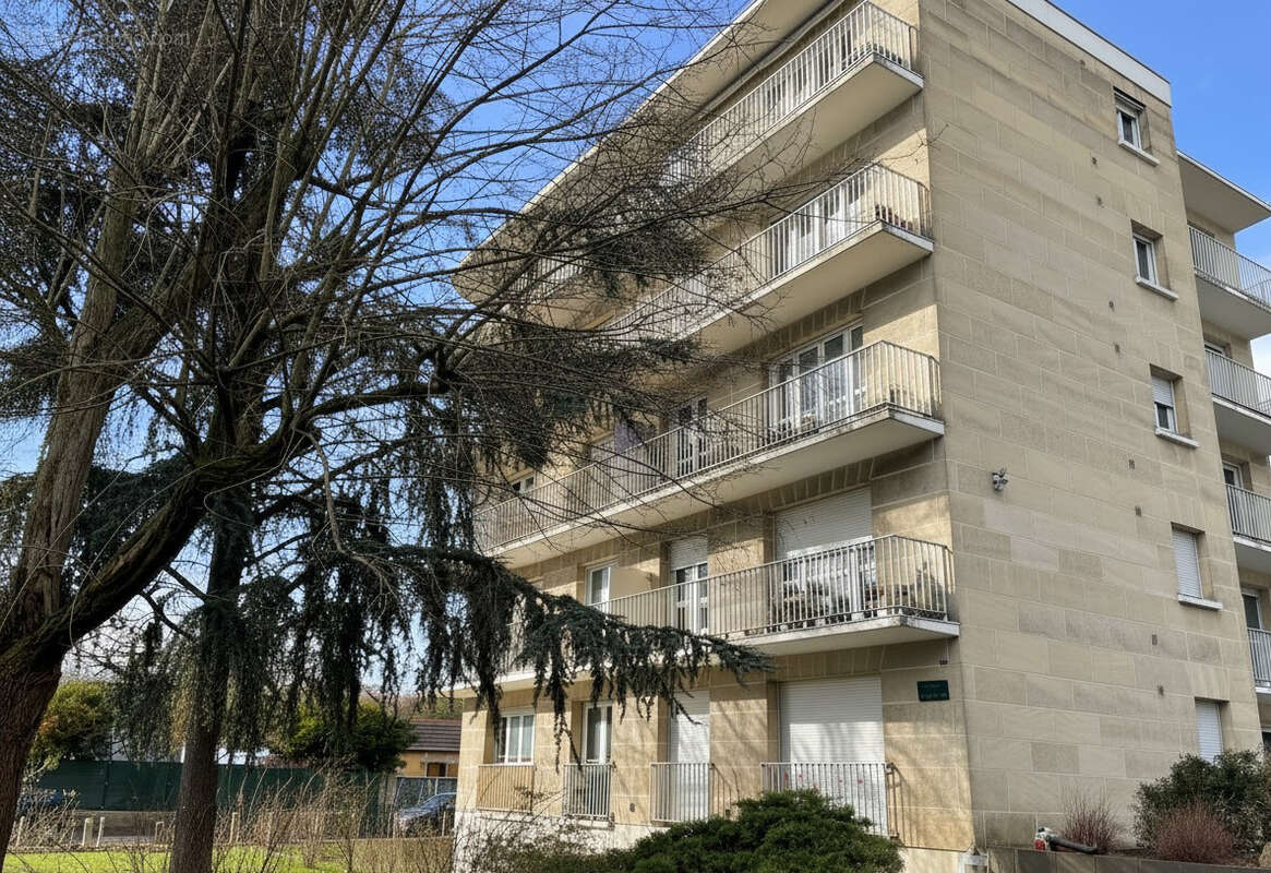 Appartement à CACHAN