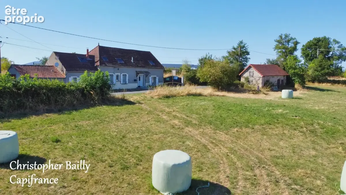 Longère de 178 m², 3 suites parentales, sur 6200 m² de terrain - photo 1