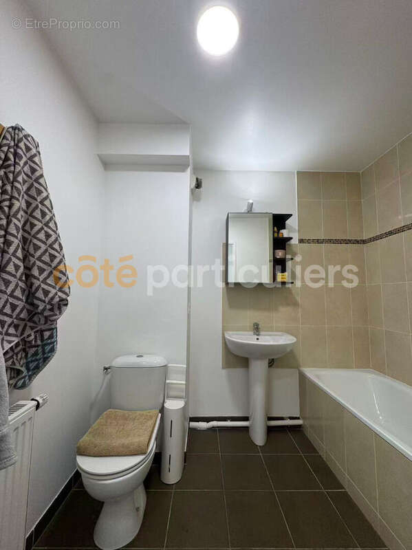 Appartement Pantin 4 pièce(s) 68.74 m2 - photo 8