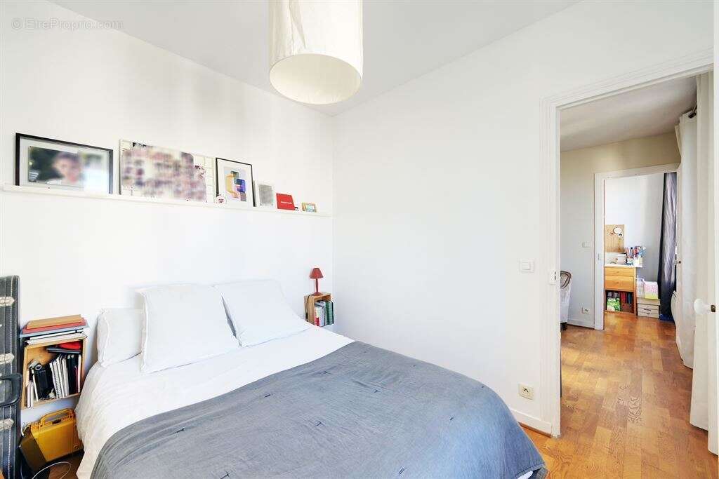 Appartement à LEVALLOIS-PERRET