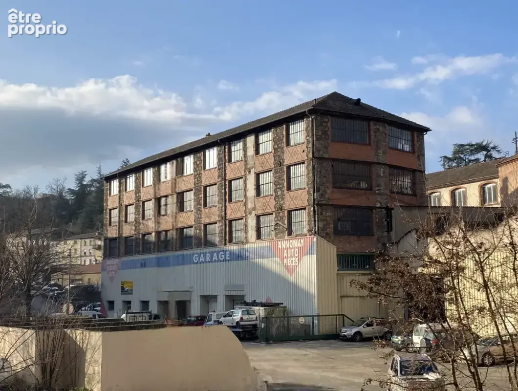 ANNONAY -Bâtiment à usage mixte avec appartement - photo 6