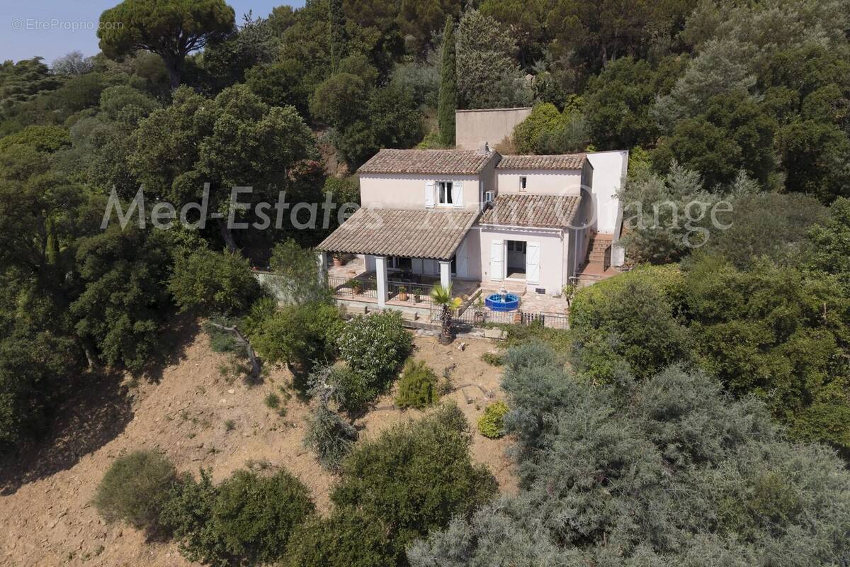 Maison à GRIMAUD