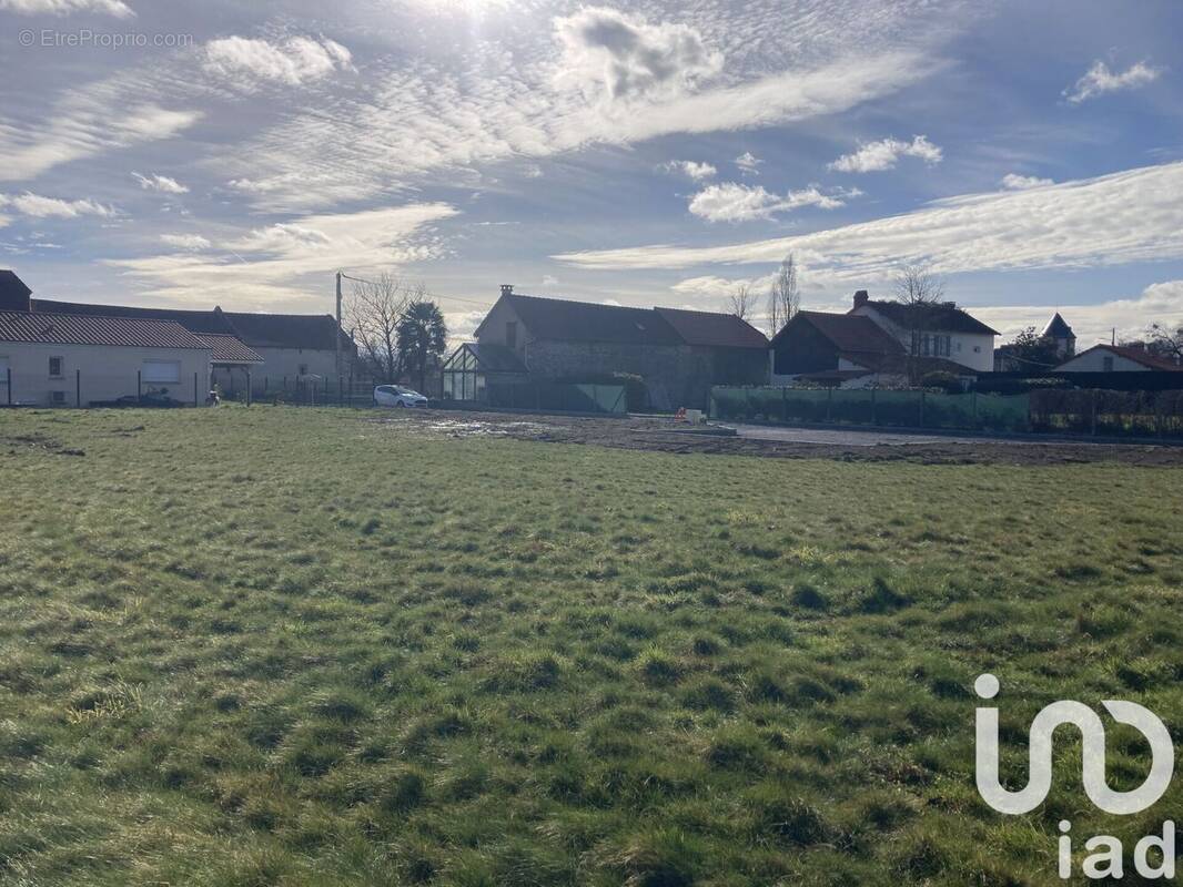 Photo 1 - Terrain à PUJO