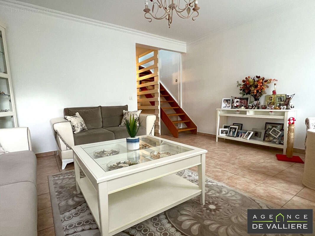 Maison à NANTERRE