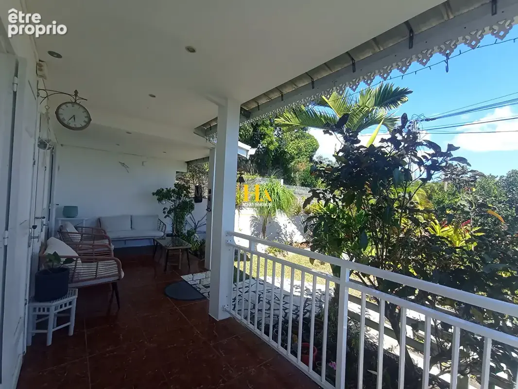 Maison 6 pièces 155 m² avec piscine, kiosque et beaux espaces extérieurs - photo 5