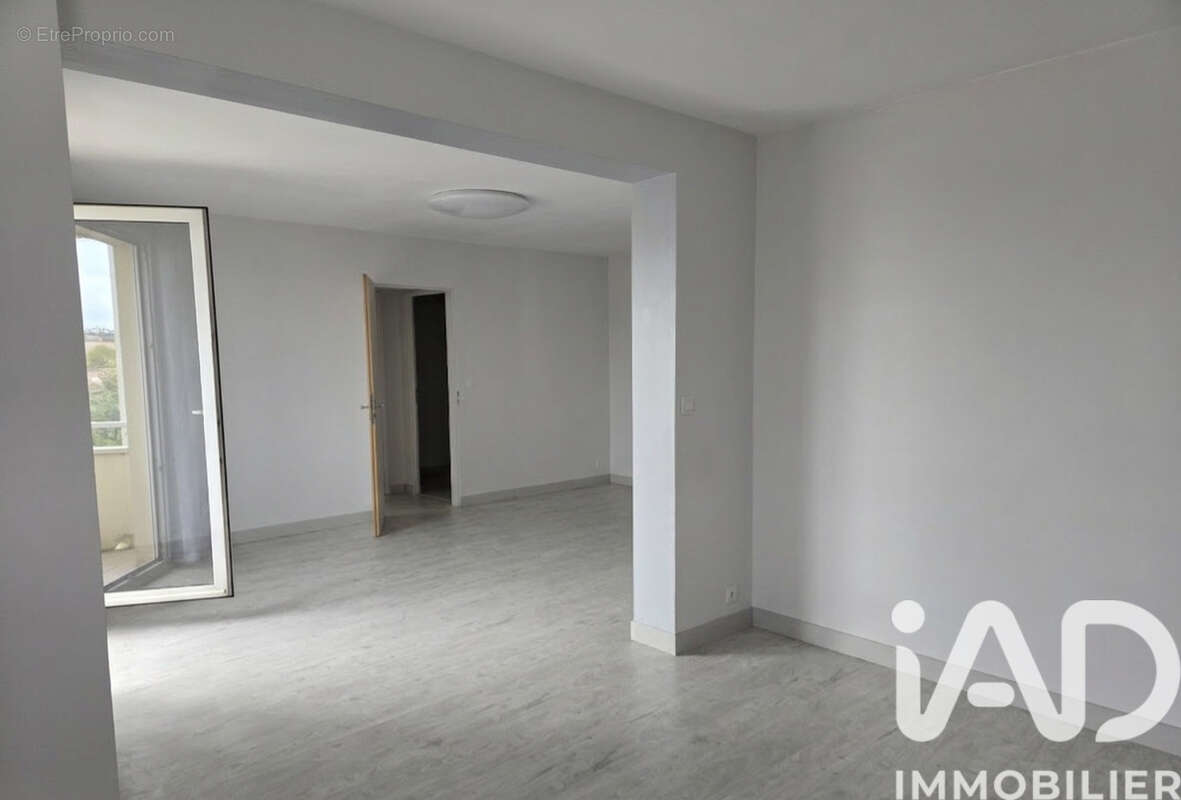 Photo 5 - Appartement à TROYES