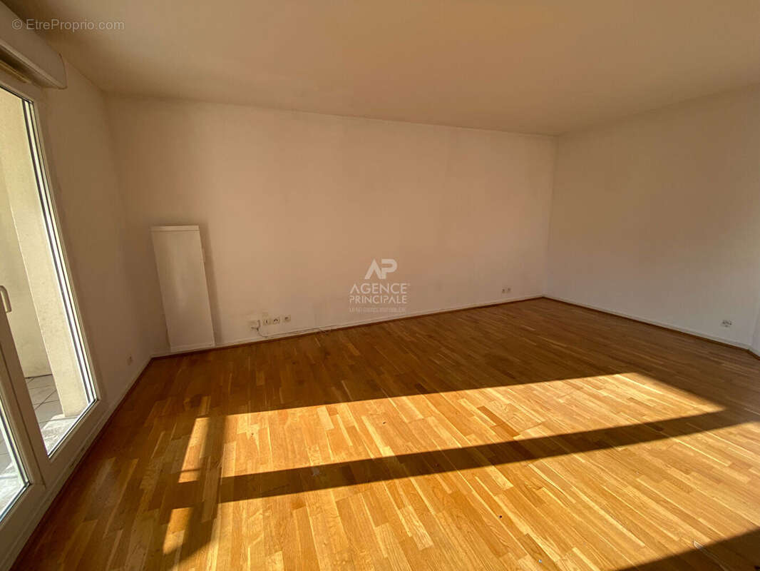 Appartement à SAINT-OUEN-L&#039;AUMONE