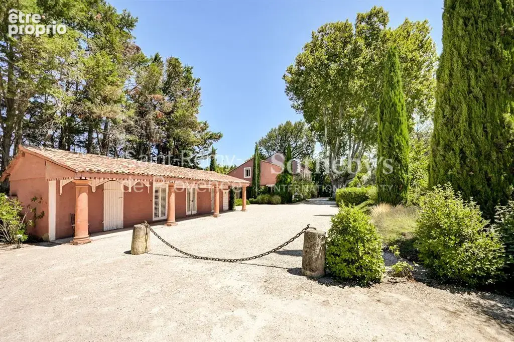 Propriété familiale au coeur des Alpilles - photo 9