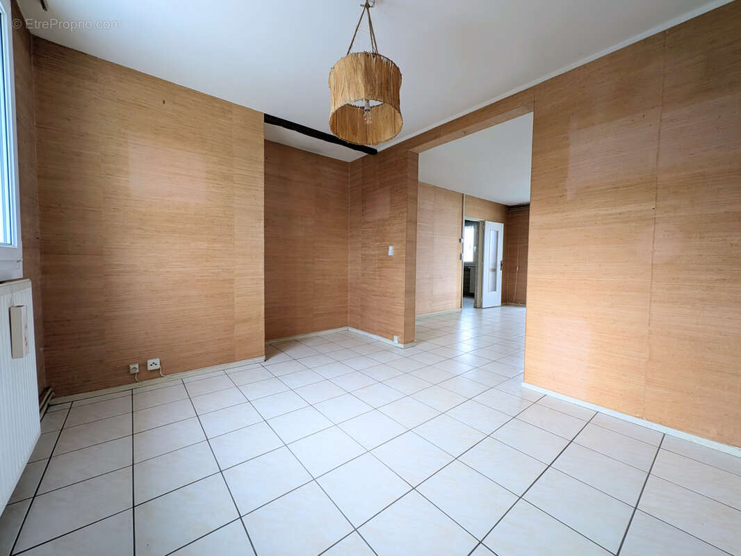 Appartement à LANEUVEVILLE-DEVANT-NANCY