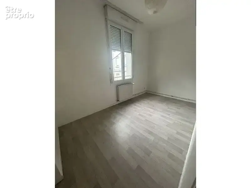 Appartement 3 pièces 65 m² à vendre à Le Chambon-Feugerolles (42500) - photo 4