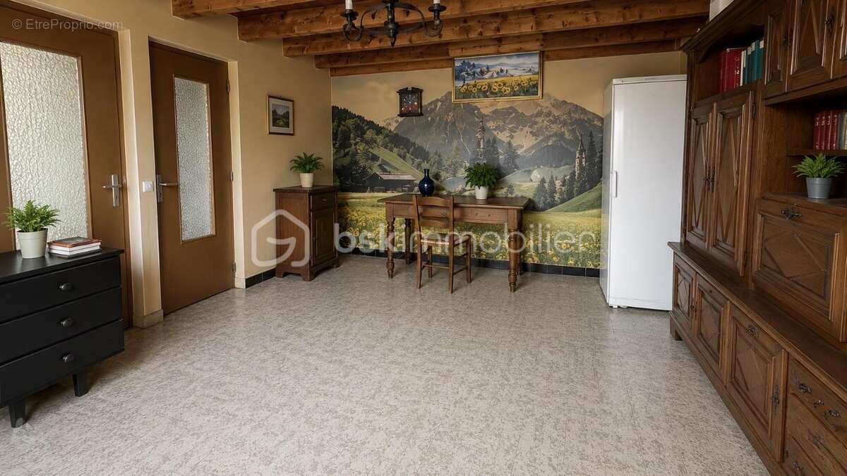 MONTRIGAUD / VALHERBASSE - Maison mitoyenne à rénover 128 m² - photo 7