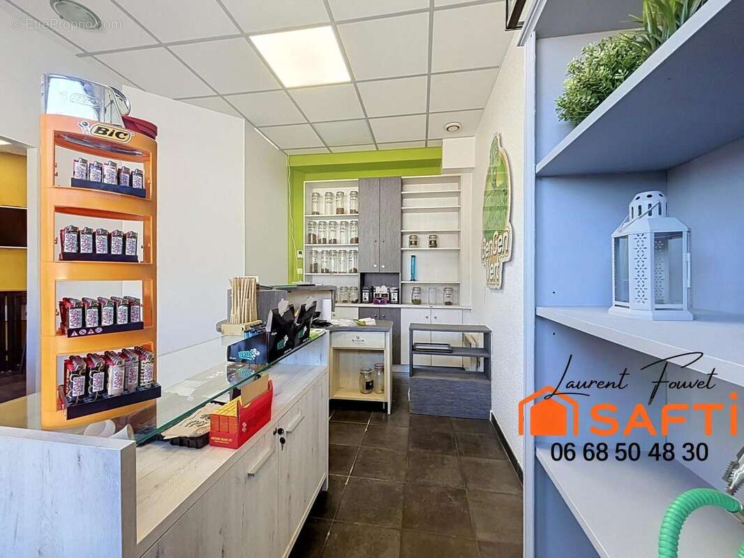 Commerce 40 m² à Veauche  - photo 8