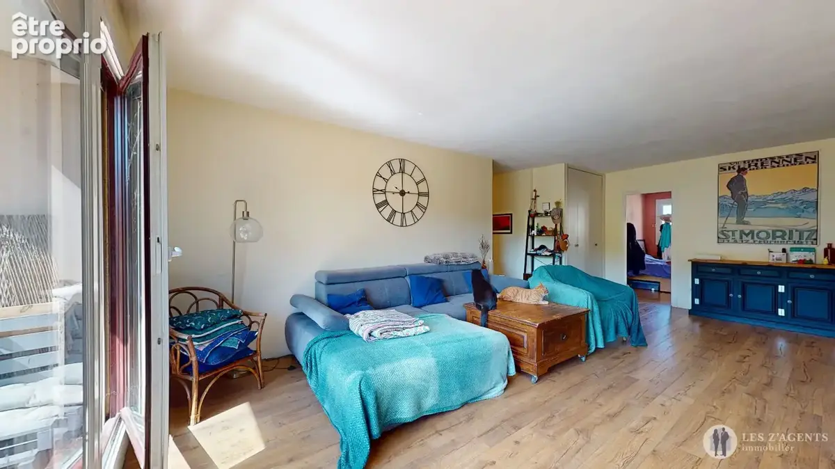 T4 de 83 m² avec deux balcons résidence les essarts - photo 3