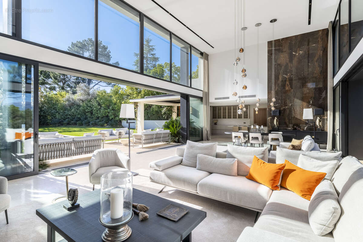 Bienvenue dans la Villa située au Parc Privé de Mougins - photo 2
