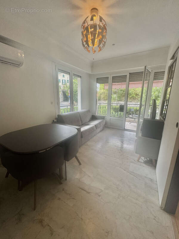 Appartement à MENTON