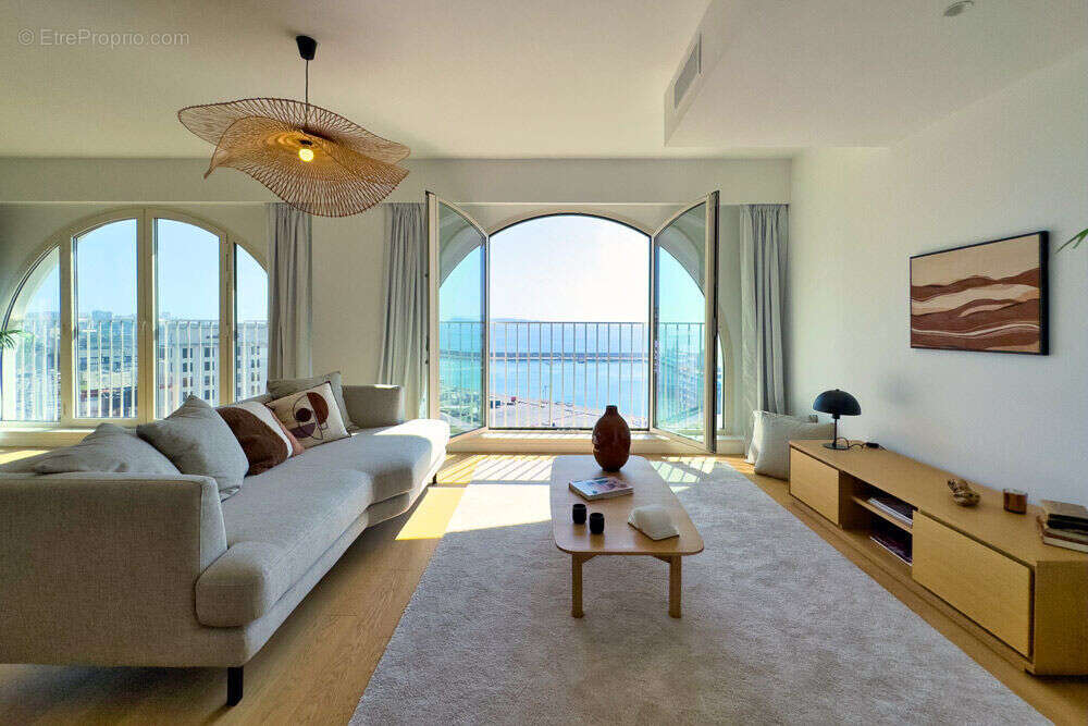 Photo 3 - Appartement à MARSEILLE-2E