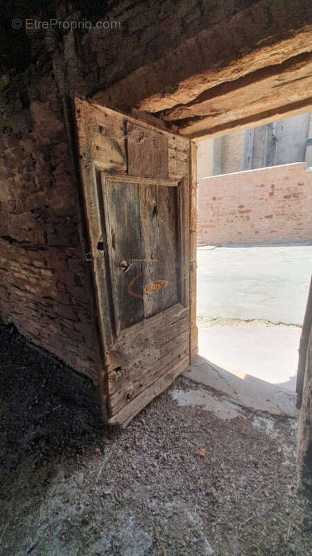 Maison à SAINT-JUERY