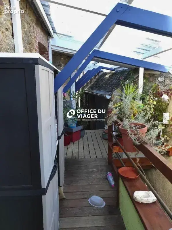 Ensemble immobilier - 1 appartement + 1 local commercial - 126,10 m² - photo 17