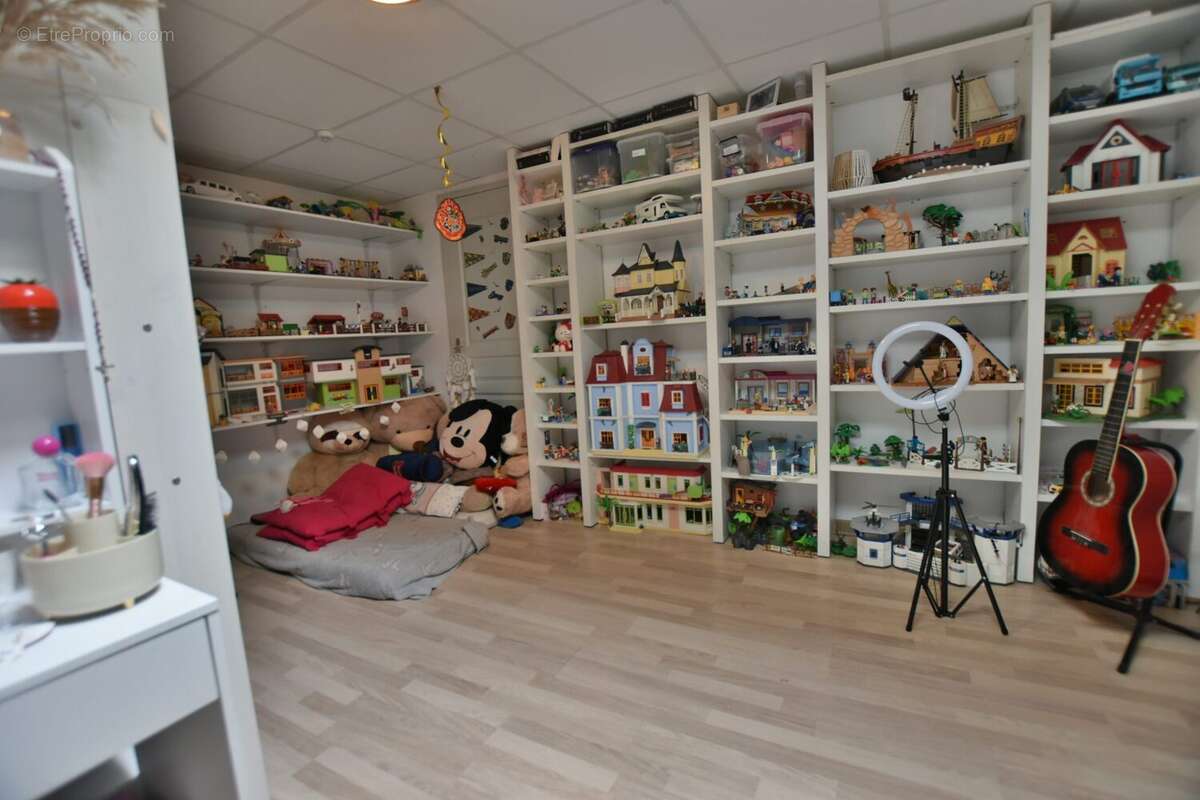 CHAMBRE - Appartement à MONTFORT-EN-CHALOSSE