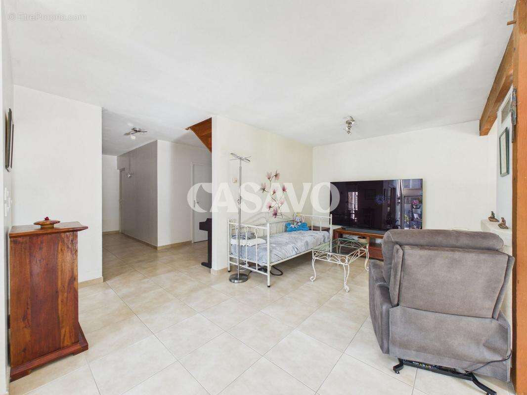 Maison à SAINT-PRIX