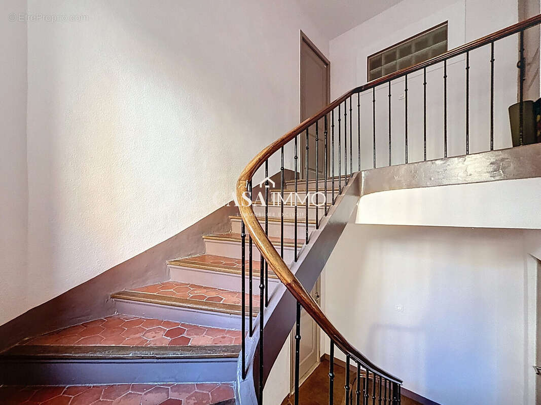 Appartement à HYERES