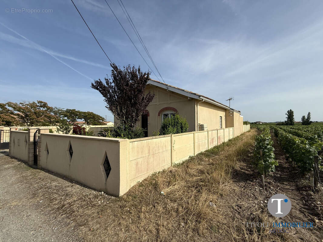 Maison à PAUILLAC