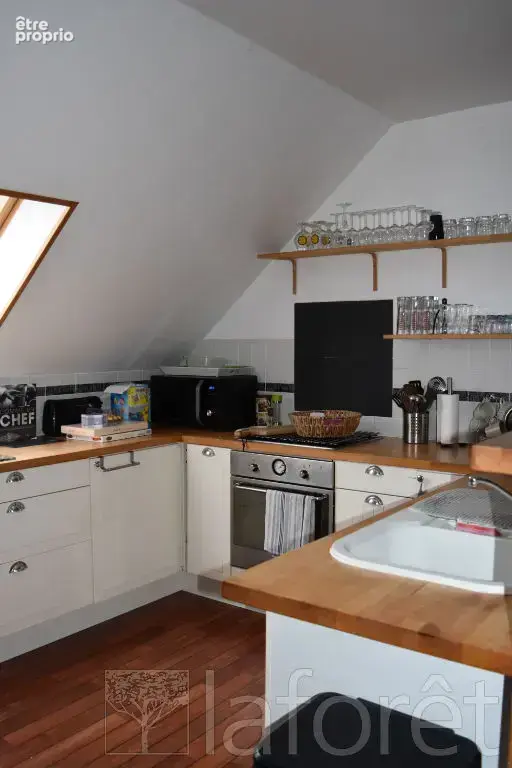 Guingamp ? appartement t4 au dernier étage - photo 2