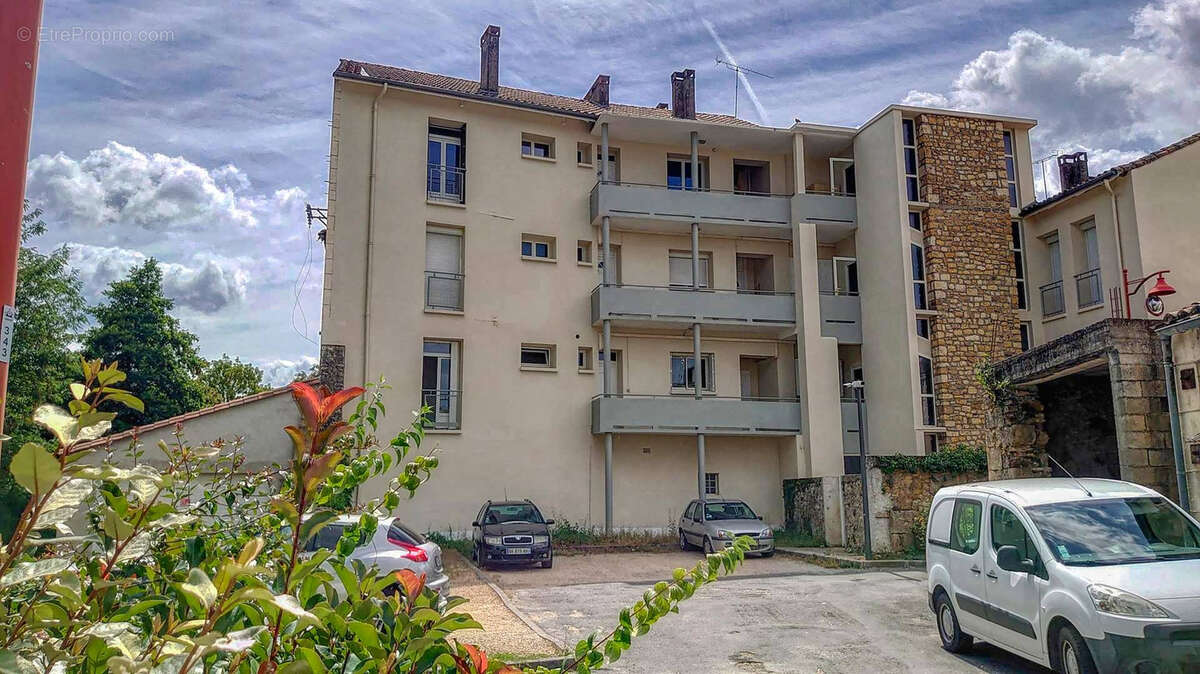Appartement à MONSEMPRON-LIBOS