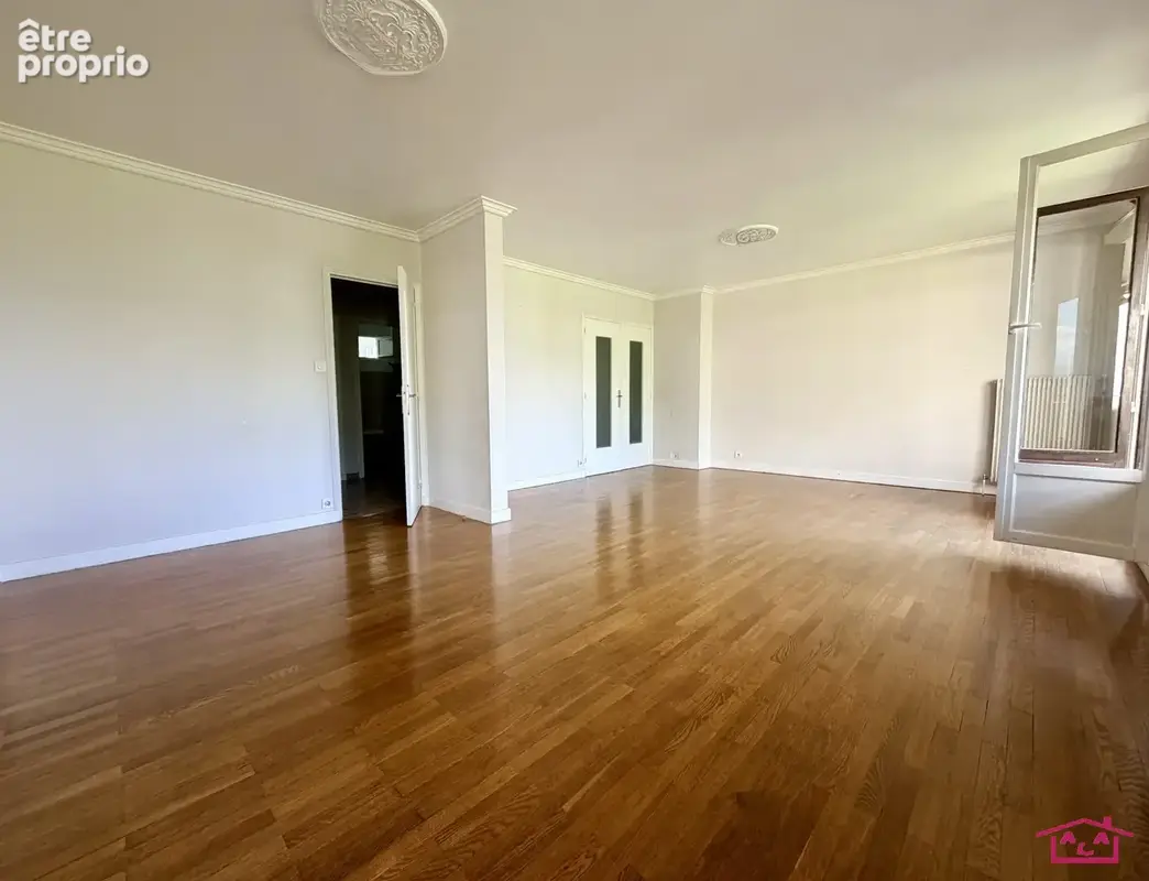 Appartement à MEYLAN
