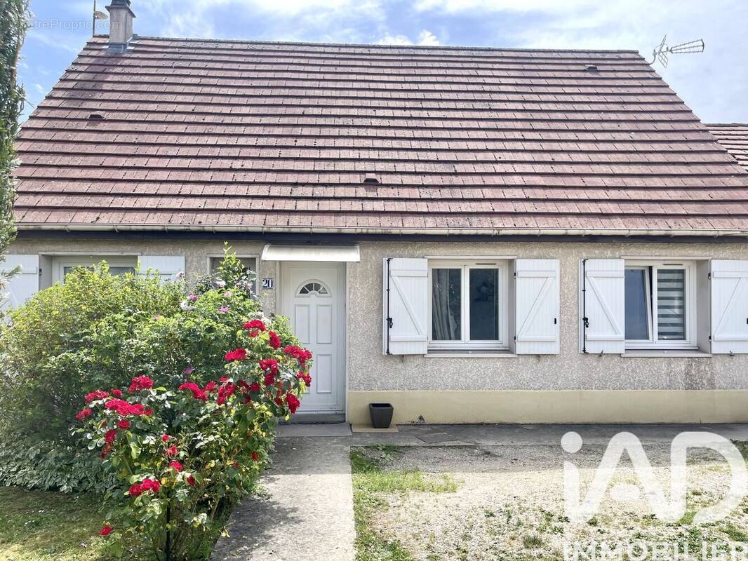 Photo 1 - Maison à SAINT-PATHUS