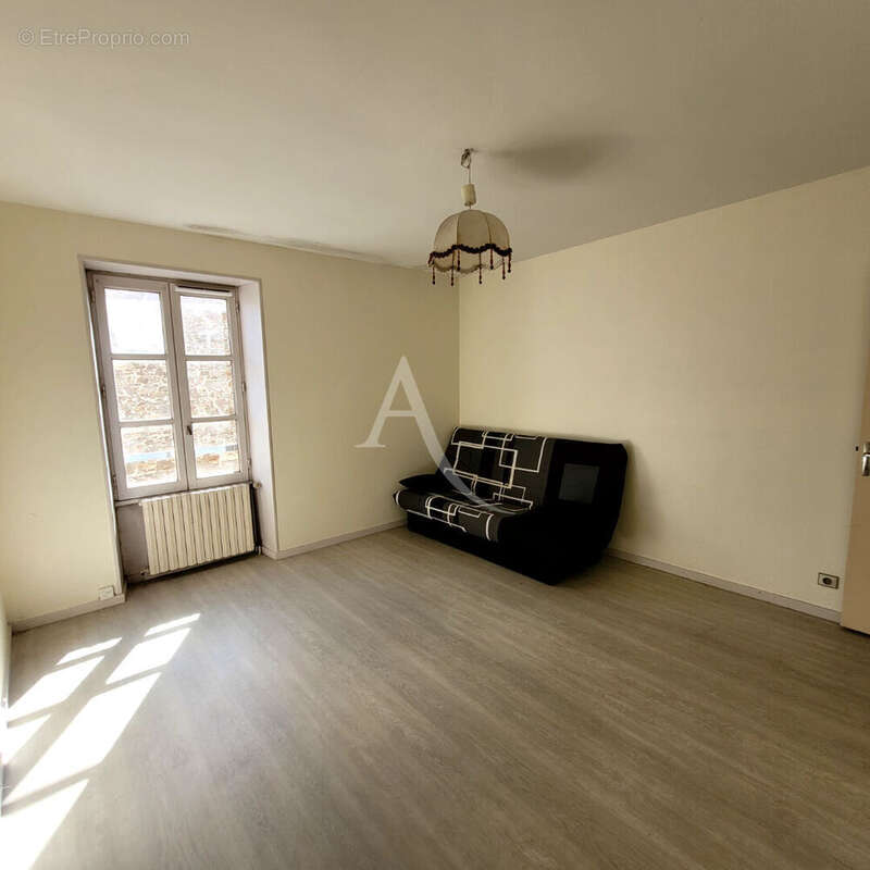 Maison à LE CHAMP-SAINT-PERE