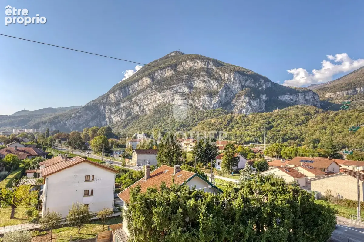 Photo Appartement à Sassenage au prix de 91 000€