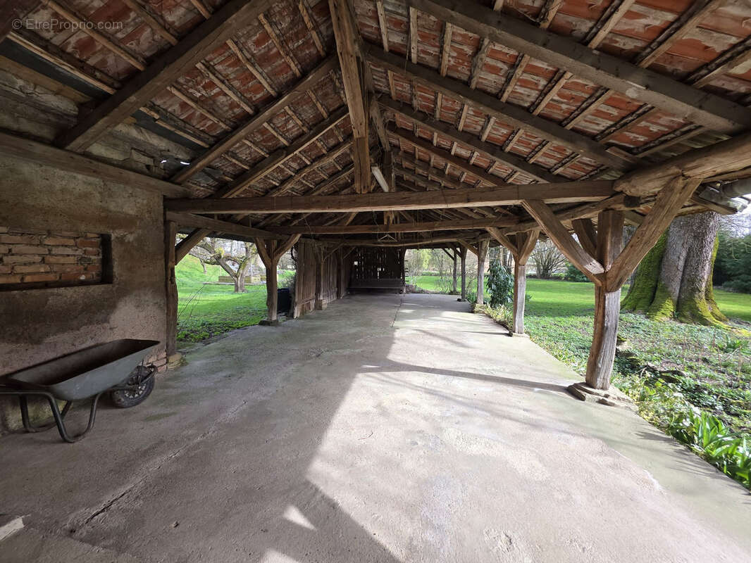 Maison à WOLFERSDORF